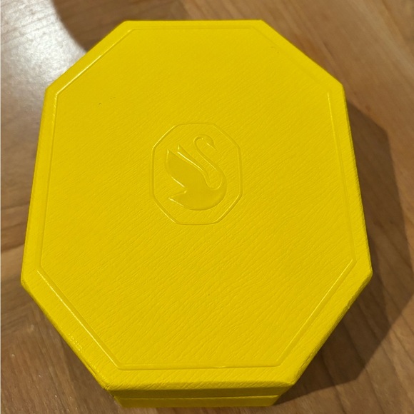 Swarovski Millenia Rhodium-Plated & Cubic
Zirconia Layered Pendant Necklace new - Picture 2 of 5